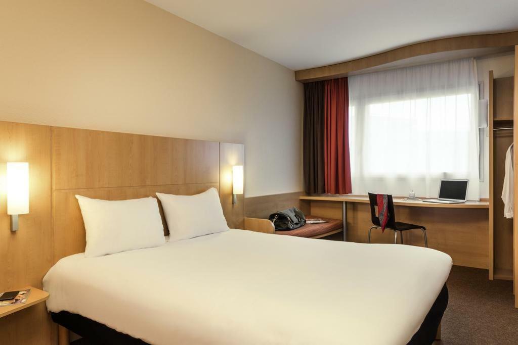 Ibis Rambouillet Ξενοδοχείο Εξωτερικό φωτογραφία